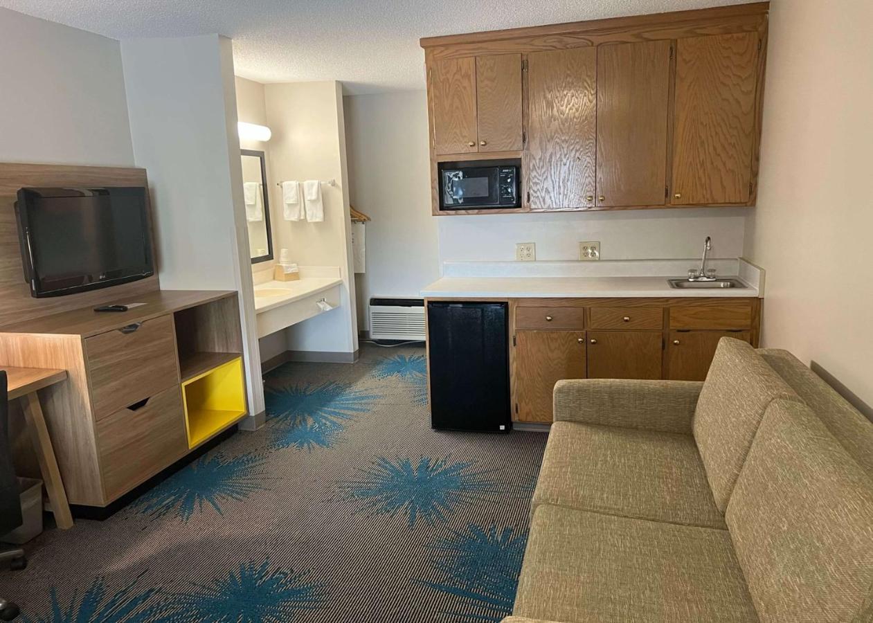 Days Inn By Wyndham Valdosta I-75 Luaran gambar