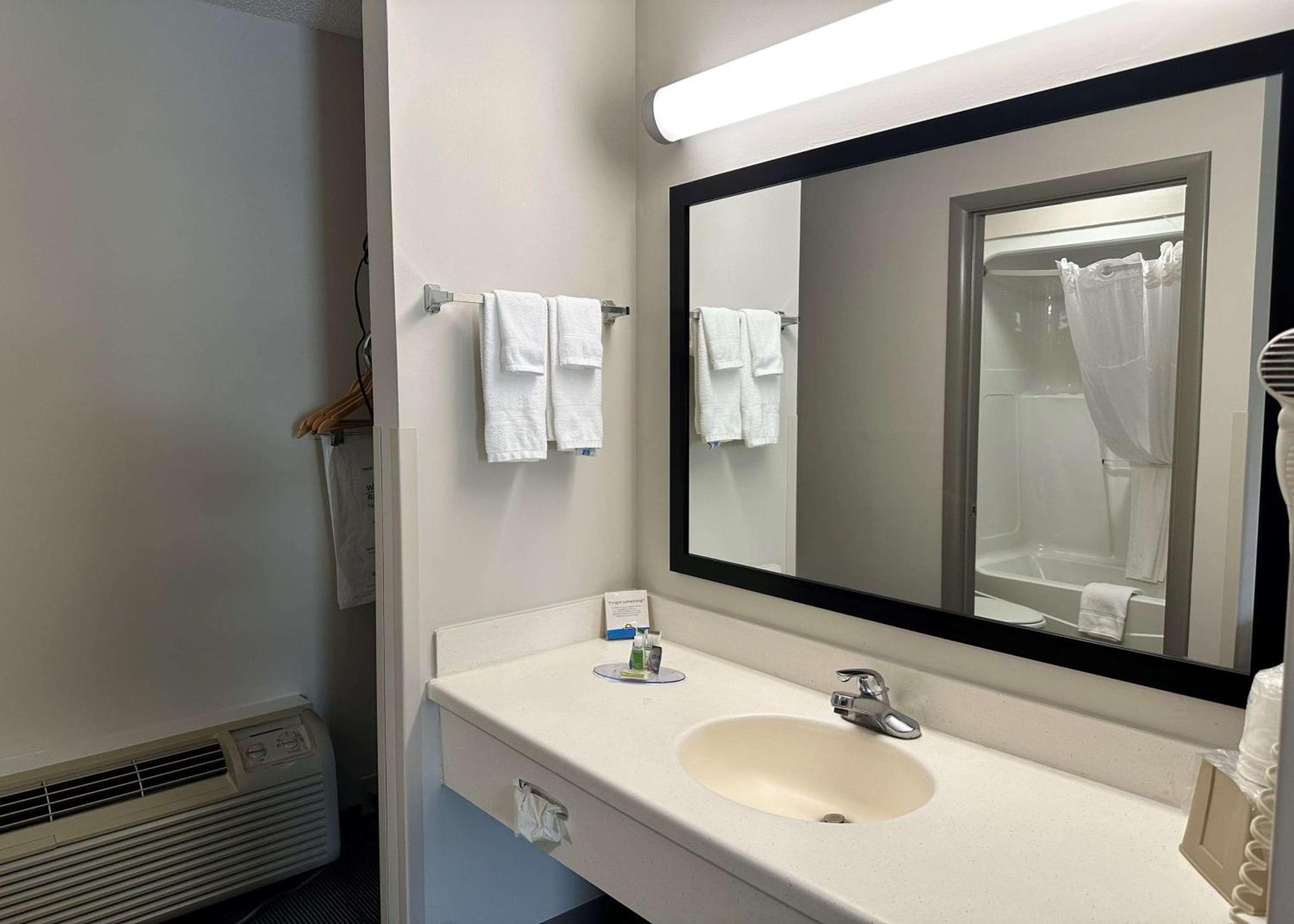 Days Inn By Wyndham Valdosta I-75 Luaran gambar